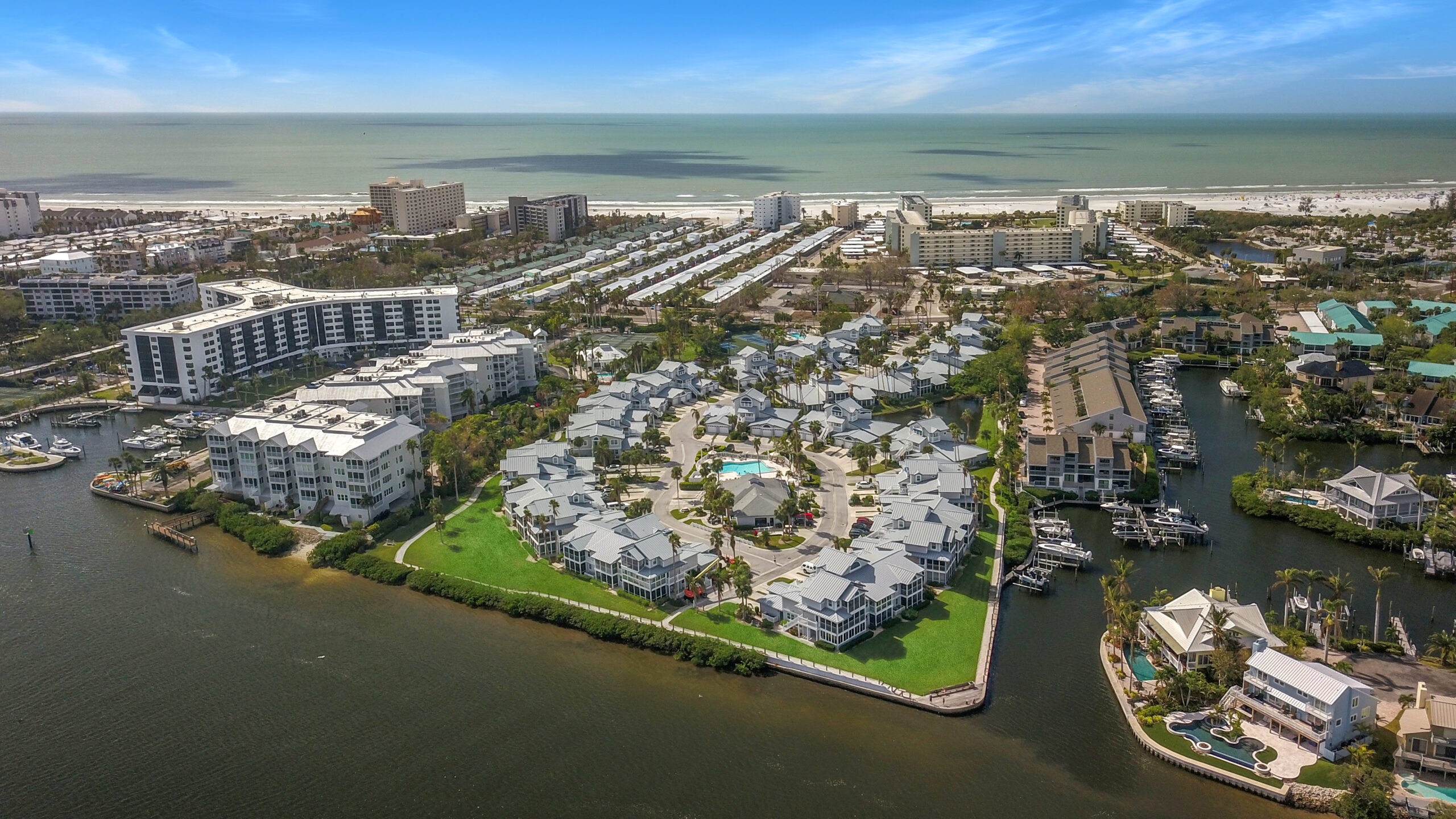 Gulf & Bay Club Bayside - Siesta Key Vacation Rentals